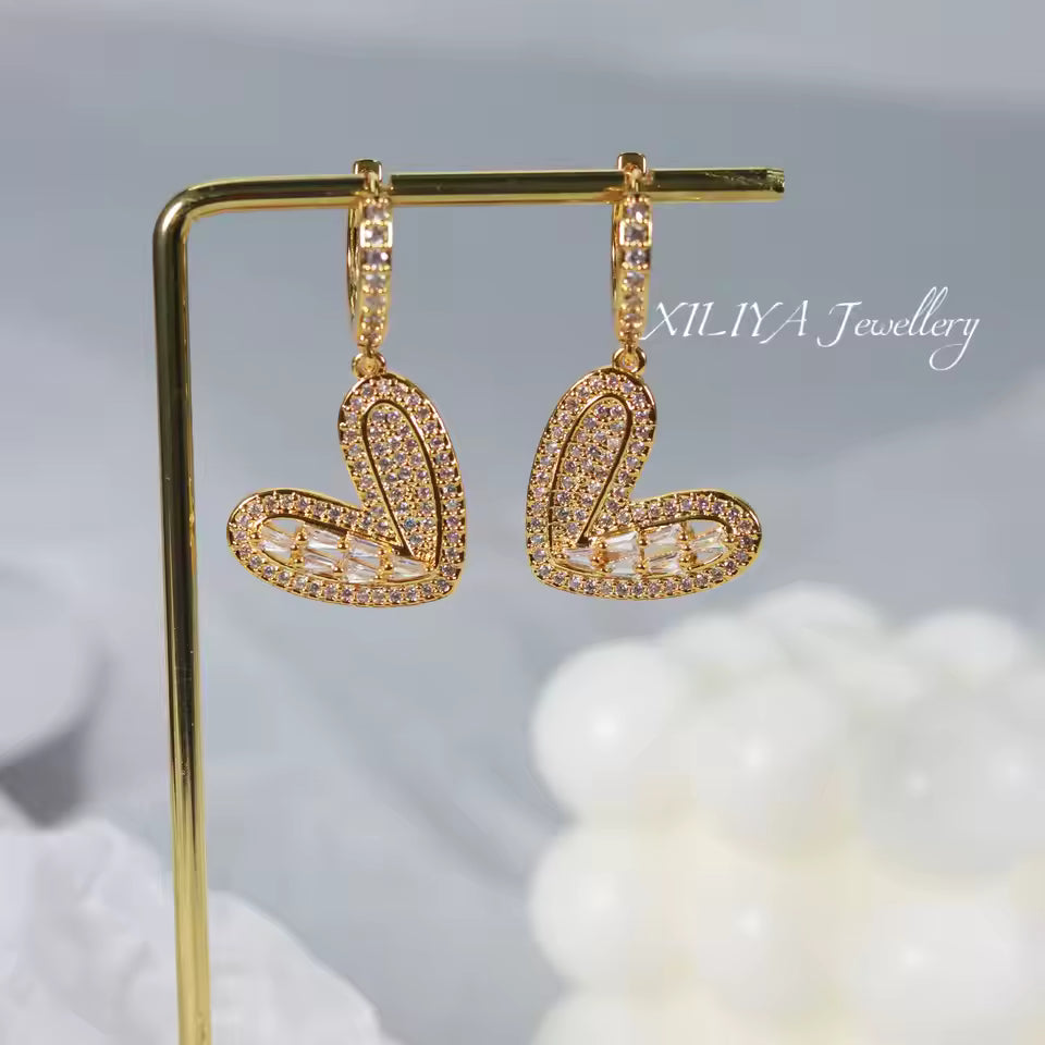 New Office Style 5A Zircon Heart Earrings Fashion Heart Shaped Zircon Stud Earrings Women Daily Jewelry